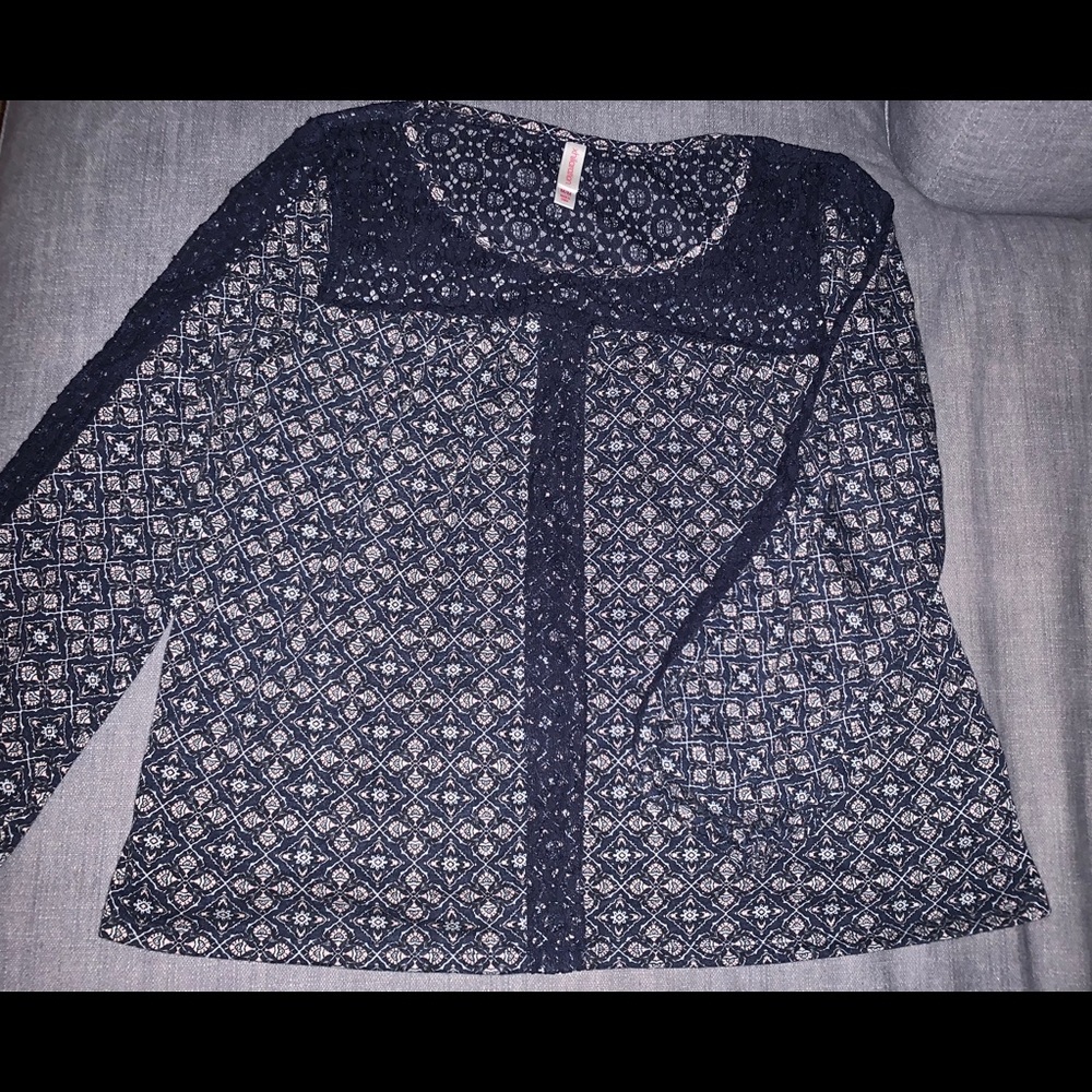 Xhilaration 3/4 sleeve blouse